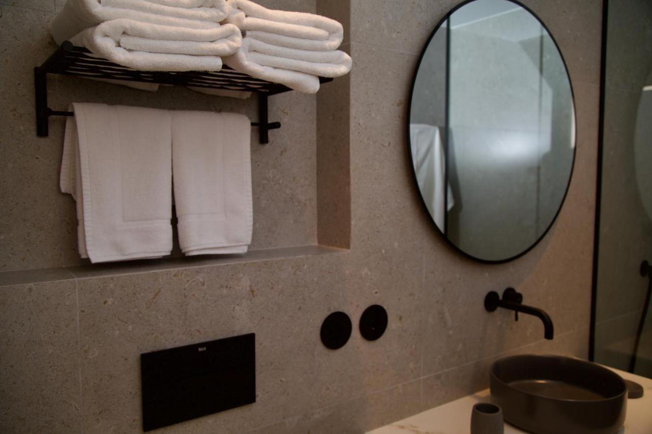 Suite 101 - 2 Bedroom Suite At Amando Perez Suites Ribadeo Kültér fotó
